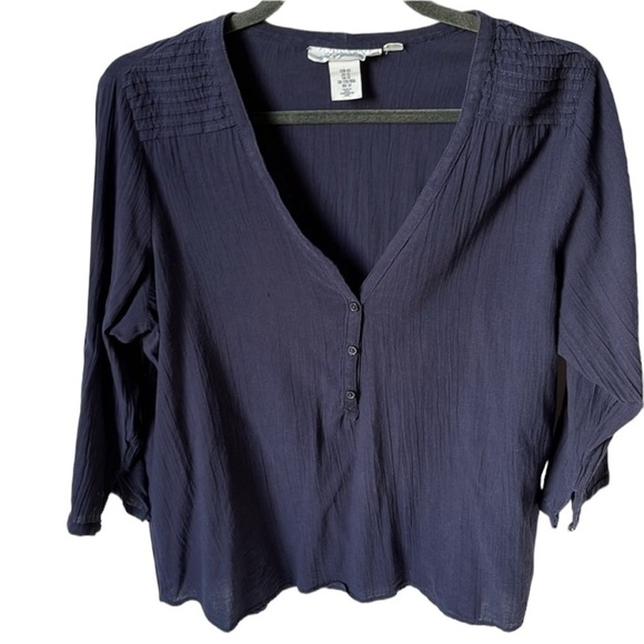 Label of Graded Goods Blouse - Picture 1 of 13